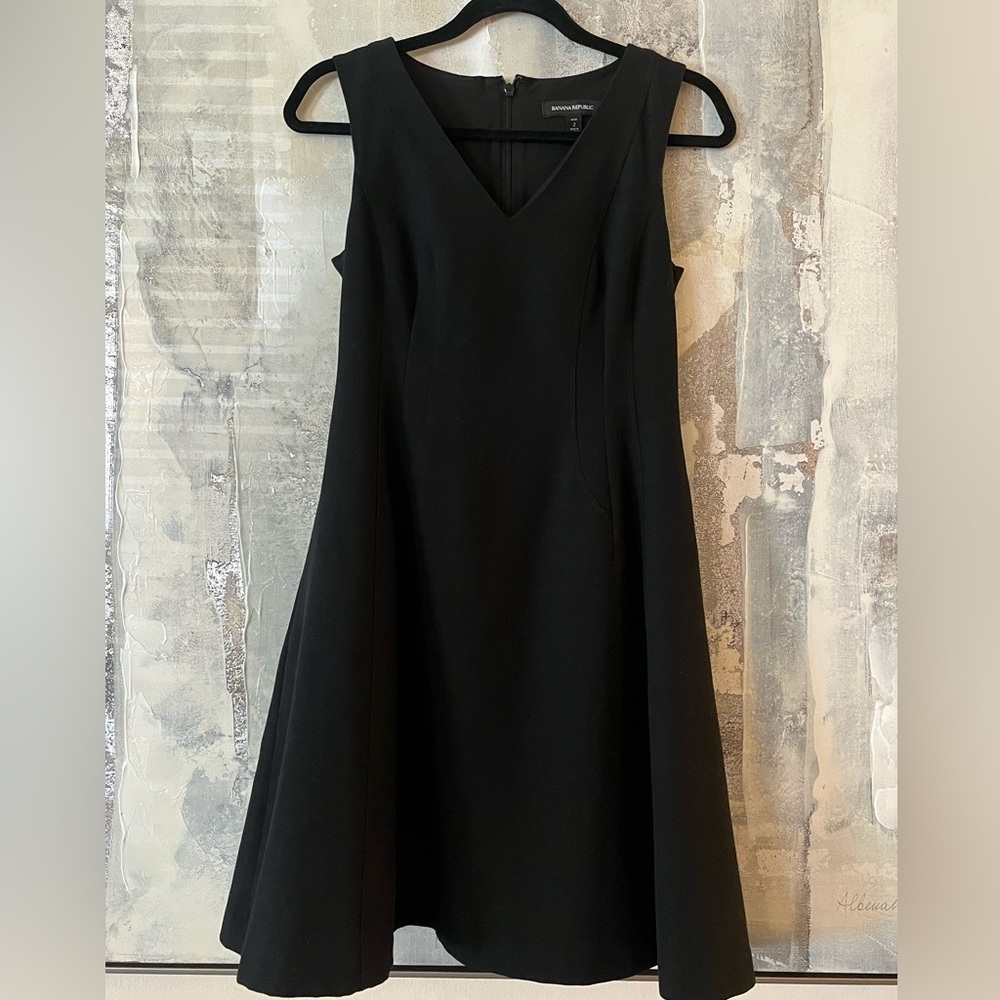 Banana Republic LBD